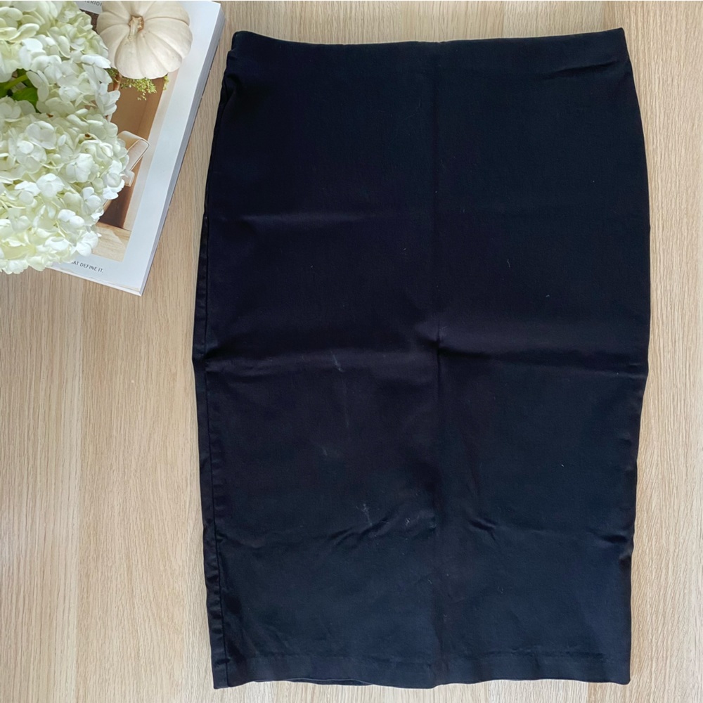 Pencil skirt